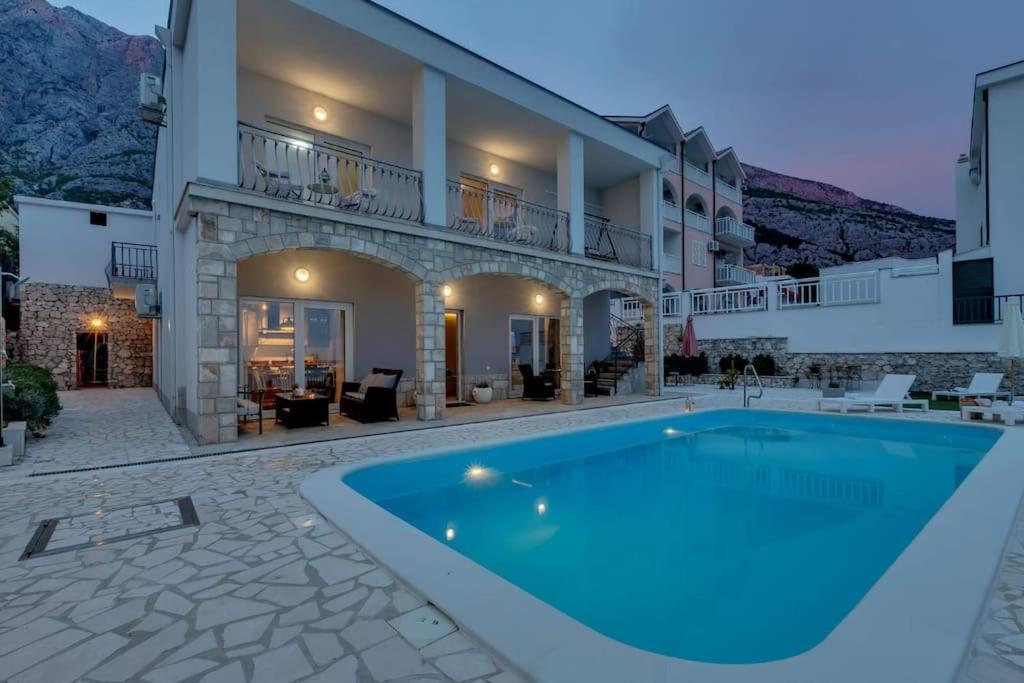 Vila Mia Mirela *